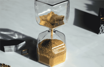 5 Quick Time Management Tips to Regain Control of Your Life